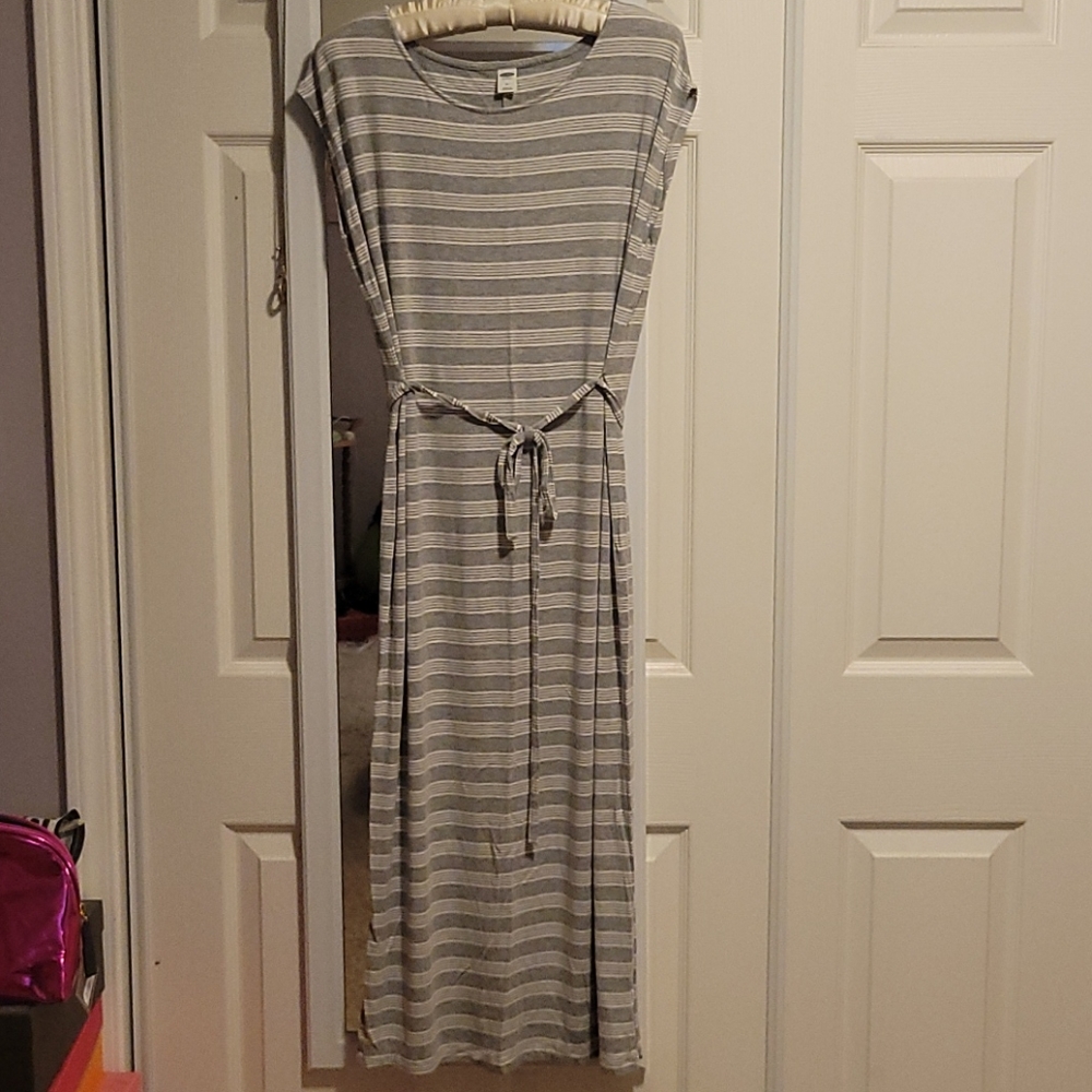 Old Navy Striped Midi Dress